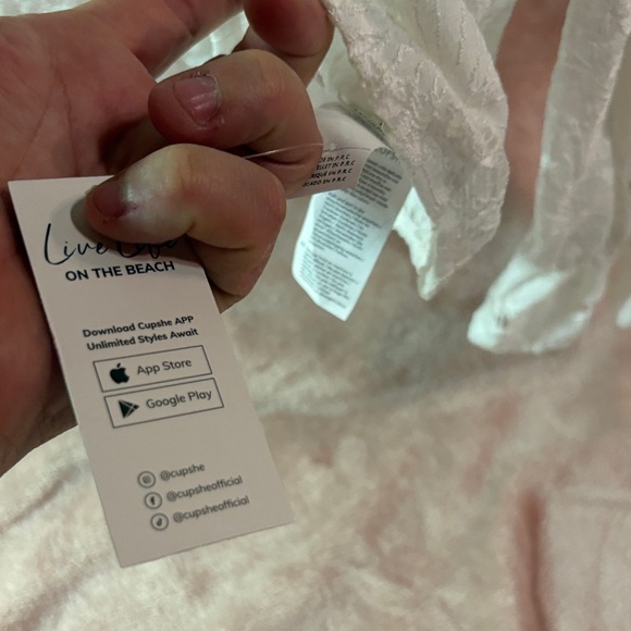 Cupshe White Crochet Lace Blouse - Picture 6 of 6